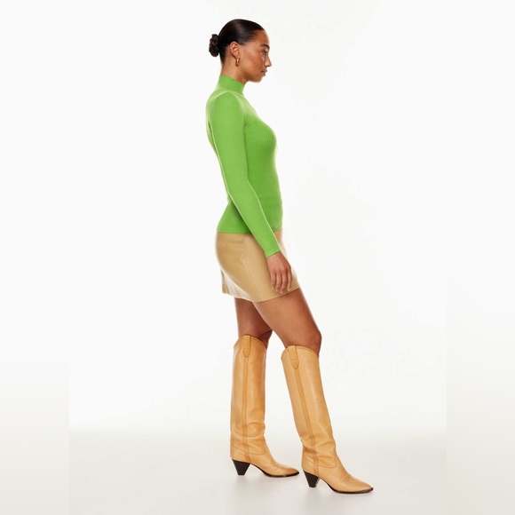 Aritzia Wilfred Trilogy Turtleneck - Cucamelon Green Ribbed Longsleeve Sweater - Picture 3 of 9